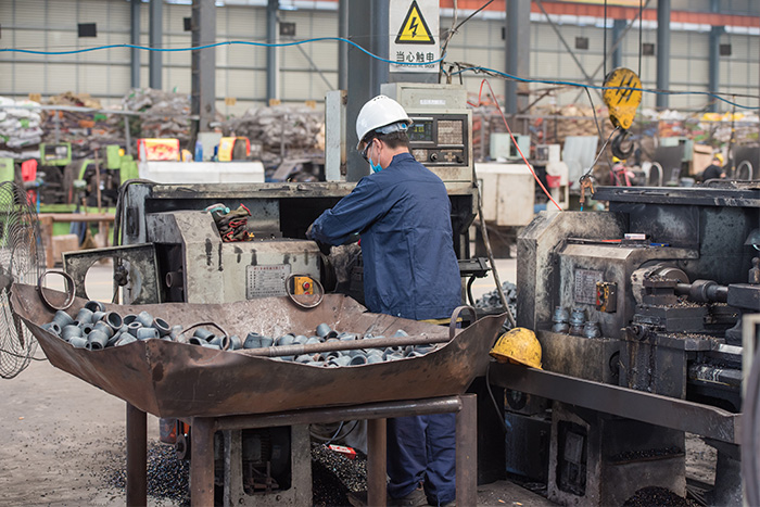 安阳网架锥头车间